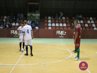 
<a style='margin-left: 5px;' class='btn btn-xs btn-social btn-facebook' href='https://www.facebook.com/sharer/sharer.php?u=https://ko-boladovale.web.getmuller.com.br/imgs/800-800-90/conteudo/fotos/1258/img1003.jpg' rel='popup' data-width='500' data-height='400'><i class='fa fa-facebook'></i>Compartilhar <span class='hidden-xs'>no Facebook</span>
</a> 
<a class='btn btn-default btn-xs' target='_blank' href='imgs/800-800-90/conteudo/fotos/1258/img1003.jpg'>
<span class='glyphicon glyphicon-cloud-download'></span> Salvar
</a> 
<span></span>