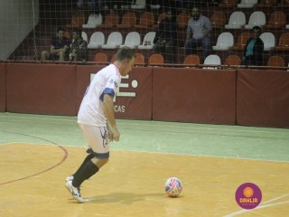 
<a style='margin-left: 5px;' class='btn btn-xs btn-social btn-facebook' href='https://www.facebook.com/sharer/sharer.php?u=https://ko-boladovale.web.getmuller.com.br/imgs/800-800-90/conteudo/fotos/1258/img1004.jpg' rel='popup' data-width='500' data-height='400'><i class='fa fa-facebook'></i>Compartilhar <span class='hidden-xs'>no Facebook</span>
</a> 
<a class='btn btn-default btn-xs' target='_blank' href='imgs/800-800-90/conteudo/fotos/1258/img1004.jpg'>
<span class='glyphicon glyphicon-cloud-download'></span> Salvar
</a> 
<span></span>