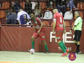 
<a style='margin-left: 5px;' class='btn btn-xs btn-social btn-facebook' href='https://www.facebook.com/sharer/sharer.php?u=https://ko-boladovale.web.getmuller.com.br/imgs/800-800-90/conteudo/fotos/1258/img1020.jpg' rel='popup' data-width='500' data-height='400'><i class='fa fa-facebook'></i>Compartilhar <span class='hidden-xs'>no Facebook</span>
</a> 
<a class='btn btn-default btn-xs' target='_blank' href='imgs/800-800-90/conteudo/fotos/1258/img1020.jpg'>
<span class='glyphicon glyphicon-cloud-download'></span> Salvar
</a> 
<span></span>