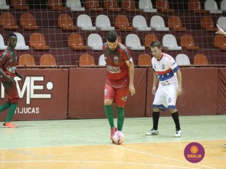 
<a style='margin-left: 5px;' class='btn btn-xs btn-social btn-facebook' href='https://www.facebook.com/sharer/sharer.php?u=https://ko-boladovale.web.getmuller.com.br/imgs/800-800-90/conteudo/fotos/1258/img1027.jpg' rel='popup' data-width='500' data-height='400'><i class='fa fa-facebook'></i>Compartilhar <span class='hidden-xs'>no Facebook</span>
</a> 
<a class='btn btn-default btn-xs' target='_blank' href='imgs/800-800-90/conteudo/fotos/1258/img1027.jpg'>
<span class='glyphicon glyphicon-cloud-download'></span> Salvar
</a> 
<span></span>