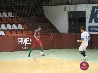 
<a style='margin-left: 5px;' class='btn btn-xs btn-social btn-facebook' href='https://www.facebook.com/sharer/sharer.php?u=https://ko-boladovale.web.getmuller.com.br/imgs/800-800-90/conteudo/fotos/1258/img1047.jpg' rel='popup' data-width='500' data-height='400'><i class='fa fa-facebook'></i>Compartilhar <span class='hidden-xs'>no Facebook</span>
</a> 
<a class='btn btn-default btn-xs' target='_blank' href='imgs/800-800-90/conteudo/fotos/1258/img1047.jpg'>
<span class='glyphicon glyphicon-cloud-download'></span> Salvar
</a> 
<span></span>