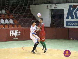 
<a style='margin-left: 5px;' class='btn btn-xs btn-social btn-facebook' href='https://www.facebook.com/sharer/sharer.php?u=https://ko-boladovale.web.getmuller.com.br/imgs/800-800-90/conteudo/fotos/1258/img1048.jpg' rel='popup' data-width='500' data-height='400'><i class='fa fa-facebook'></i>Compartilhar <span class='hidden-xs'>no Facebook</span>
</a> 
<a class='btn btn-default btn-xs' target='_blank' href='imgs/800-800-90/conteudo/fotos/1258/img1048.jpg'>
<span class='glyphicon glyphicon-cloud-download'></span> Salvar
</a> 
<span></span>