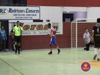 
<a style='margin-left: 5px;' class='btn btn-xs btn-social btn-facebook' href='https://www.facebook.com/sharer/sharer.php?u=https://ko-boladovale.web.getmuller.com.br/imgs/800-800-90/conteudo/fotos/1259/img1101.jpg' rel='popup' data-width='500' data-height='400'><i class='fa fa-facebook'></i>Compartilhar <span class='hidden-xs'>no Facebook</span>
</a> 
<a class='btn btn-default btn-xs' target='_blank' href='imgs/800-800-90/conteudo/fotos/1259/img1101.jpg'>
<span class='glyphicon glyphicon-cloud-download'></span> Salvar
</a> 
<span></span>