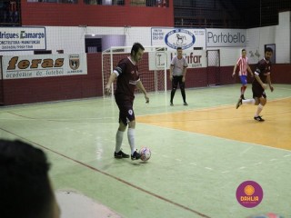 
<a style='margin-left: 5px;' class='btn btn-xs btn-social btn-facebook' href='https://www.facebook.com/sharer/sharer.php?u=https://ko-boladovale.web.getmuller.com.br/imgs/800-800-90/conteudo/fotos/1259/img1136.jpg' rel='popup' data-width='500' data-height='400'><i class='fa fa-facebook'></i>Compartilhar <span class='hidden-xs'>no Facebook</span>
</a> 
<a class='btn btn-default btn-xs' target='_blank' href='imgs/800-800-90/conteudo/fotos/1259/img1136.jpg'>
<span class='glyphicon glyphicon-cloud-download'></span> Salvar
</a> 
<span></span>