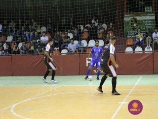 
<a style='margin-left: 5px;' class='btn btn-xs btn-social btn-facebook' href='https://www.facebook.com/sharer/sharer.php?u=https://ko-boladovale.web.getmuller.com.br/imgs/800-800-90/conteudo/fotos/1260/img1209.jpg' rel='popup' data-width='500' data-height='400'><i class='fa fa-facebook'></i>Compartilhar <span class='hidden-xs'>no Facebook</span>
</a> 
<a class='btn btn-default btn-xs' target='_blank' href='imgs/800-800-90/conteudo/fotos/1260/img1209.jpg'>
<span class='glyphicon glyphicon-cloud-download'></span> Salvar
</a> 
<span></span>