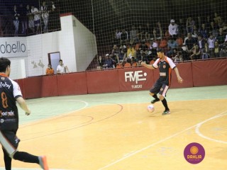 
<a style='margin-left: 5px;' class='btn btn-xs btn-social btn-facebook' href='https://www.facebook.com/sharer/sharer.php?u=https://ko-boladovale.web.getmuller.com.br/imgs/800-800-90/conteudo/fotos/1260/img1251.jpg' rel='popup' data-width='500' data-height='400'><i class='fa fa-facebook'></i>Compartilhar <span class='hidden-xs'>no Facebook</span>
</a> 
<a class='btn btn-default btn-xs' target='_blank' href='imgs/800-800-90/conteudo/fotos/1260/img1251.jpg'>
<span class='glyphicon glyphicon-cloud-download'></span> Salvar
</a> 
<span></span>