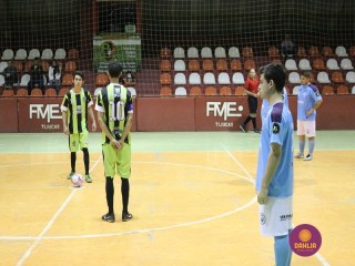 
<a style='margin-left: 5px;' class='btn btn-xs btn-social btn-facebook' href='https://www.facebook.com/sharer/sharer.php?u=https://ko-boladovale.web.getmuller.com.br/imgs/800-800-90/conteudo/fotos/1262/img1459.jpg' rel='popup' data-width='500' data-height='400'><i class='fa fa-facebook'></i>Compartilhar <span class='hidden-xs'>no Facebook</span>
</a> 
<a class='btn btn-default btn-xs' target='_blank' href='imgs/800-800-90/conteudo/fotos/1262/img1459.jpg'>
<span class='glyphicon glyphicon-cloud-download'></span> Salvar
</a> 
<span></span>