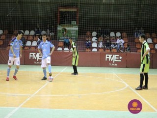 
<a style='margin-left: 5px;' class='btn btn-xs btn-social btn-facebook' href='https://www.facebook.com/sharer/sharer.php?u=https://ko-boladovale.web.getmuller.com.br/imgs/800-800-90/conteudo/fotos/1262/img1492.jpg' rel='popup' data-width='500' data-height='400'><i class='fa fa-facebook'></i>Compartilhar <span class='hidden-xs'>no Facebook</span>
</a> 
<a class='btn btn-default btn-xs' target='_blank' href='imgs/800-800-90/conteudo/fotos/1262/img1492.jpg'>
<span class='glyphicon glyphicon-cloud-download'></span> Salvar
</a> 
<span></span>