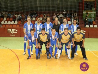 
<a style='margin-left: 5px;' class='btn btn-xs btn-social btn-facebook' href='https://www.facebook.com/sharer/sharer.php?u=https://ko-boladovale.web.getmuller.com.br/imgs/800-800-90/conteudo/fotos/1263/img1504.jpg' rel='popup' data-width='500' data-height='400'><i class='fa fa-facebook'></i>Compartilhar <span class='hidden-xs'>no Facebook</span>
</a> 
<a class='btn btn-default btn-xs' target='_blank' href='imgs/800-800-90/conteudo/fotos/1263/img1504.jpg'>
<span class='glyphicon glyphicon-cloud-download'></span> Salvar
</a> 
<span></span>