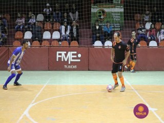 
<a style='margin-left: 5px;' class='btn btn-xs btn-social btn-facebook' href='https://www.facebook.com/sharer/sharer.php?u=https://ko-boladovale.web.getmuller.com.br/imgs/800-800-90/conteudo/fotos/1263/img1508.jpg' rel='popup' data-width='500' data-height='400'><i class='fa fa-facebook'></i>Compartilhar <span class='hidden-xs'>no Facebook</span>
</a> 
<a class='btn btn-default btn-xs' target='_blank' href='imgs/800-800-90/conteudo/fotos/1263/img1508.jpg'>
<span class='glyphicon glyphicon-cloud-download'></span> Salvar
</a> 
<span></span>