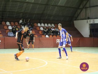 
<a style='margin-left: 5px;' class='btn btn-xs btn-social btn-facebook' href='https://www.facebook.com/sharer/sharer.php?u=https://ko-boladovale.web.getmuller.com.br/imgs/800-800-90/conteudo/fotos/1263/img1599.jpg' rel='popup' data-width='500' data-height='400'><i class='fa fa-facebook'></i>Compartilhar <span class='hidden-xs'>no Facebook</span>
</a> 
<a class='btn btn-default btn-xs' target='_blank' href='imgs/800-800-90/conteudo/fotos/1263/img1599.jpg'>
<span class='glyphicon glyphicon-cloud-download'></span> Salvar
</a> 
<span></span>