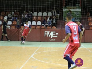 
<a style='margin-left: 5px;' class='btn btn-xs btn-social btn-facebook' href='https://www.facebook.com/sharer/sharer.php?u=https://ko-boladovale.web.getmuller.com.br/imgs/800-800-90/conteudo/fotos/1264/img1644.jpg' rel='popup' data-width='500' data-height='400'><i class='fa fa-facebook'></i>Compartilhar <span class='hidden-xs'>no Facebook</span>
</a> 
<a class='btn btn-default btn-xs' target='_blank' href='imgs/800-800-90/conteudo/fotos/1264/img1644.jpg'>
<span class='glyphicon glyphicon-cloud-download'></span> Salvar
</a> 
<span></span>