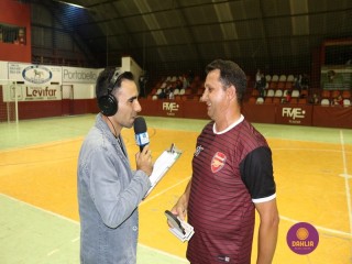 
<a style='margin-left: 5px;' class='btn btn-xs btn-social btn-facebook' href='https://www.facebook.com/sharer/sharer.php?u=https://ko-boladovale.web.getmuller.com.br/imgs/800-800-90/conteudo/fotos/1264/img1709.jpg' rel='popup' data-width='500' data-height='400'><i class='fa fa-facebook'></i>Compartilhar <span class='hidden-xs'>no Facebook</span>
</a> 
<a class='btn btn-default btn-xs' target='_blank' href='imgs/800-800-90/conteudo/fotos/1264/img1709.jpg'>
<span class='glyphicon glyphicon-cloud-download'></span> Salvar
</a> 
<span></span>