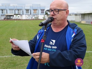 
<a style='margin-left: 5px;' class='btn btn-xs btn-social btn-facebook' href='https://www.facebook.com/sharer/sharer.php?u=https://ko-boladovale.web.getmuller.com.br/imgs/800-800-90/conteudo/fotos/1269/dsc01186.jpg' rel='popup' data-width='500' data-height='400'><i class='fa fa-facebook'></i>Compartilhar <span class='hidden-xs'>no Facebook</span>
</a> 
<a class='btn btn-default btn-xs' target='_blank' href='imgs/800-800-90/conteudo/fotos/1269/dsc01186.jpg'>
<span class='glyphicon glyphicon-cloud-download'></span> Salvar
</a> 
<span></span>