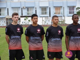 
<a style='margin-left: 5px;' class='btn btn-xs btn-social btn-facebook' href='https://www.facebook.com/sharer/sharer.php?u=https://ko-boladovale.web.getmuller.com.br/imgs/800-800-90/conteudo/fotos/1269/dsc01211.jpg' rel='popup' data-width='500' data-height='400'><i class='fa fa-facebook'></i>Compartilhar <span class='hidden-xs'>no Facebook</span>
</a> 
<a class='btn btn-default btn-xs' target='_blank' href='imgs/800-800-90/conteudo/fotos/1269/dsc01211.jpg'>
<span class='glyphicon glyphicon-cloud-download'></span> Salvar
</a> 
<span></span>