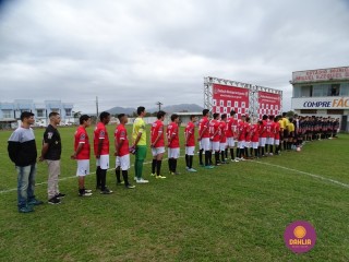 
<a style='margin-left: 5px;' class='btn btn-xs btn-social btn-facebook' href='https://www.facebook.com/sharer/sharer.php?u=https://ko-boladovale.web.getmuller.com.br/imgs/800-800-90/conteudo/fotos/1269/dsc01222.jpg' rel='popup' data-width='500' data-height='400'><i class='fa fa-facebook'></i>Compartilhar <span class='hidden-xs'>no Facebook</span>
</a> 
<a class='btn btn-default btn-xs' target='_blank' href='imgs/800-800-90/conteudo/fotos/1269/dsc01222.jpg'>
<span class='glyphicon glyphicon-cloud-download'></span> Salvar
</a> 
<span></span>