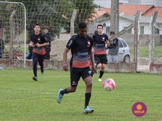 
<a style='margin-left: 5px;' class='btn btn-xs btn-social btn-facebook' href='https://www.facebook.com/sharer/sharer.php?u=https://ko-boladovale.web.getmuller.com.br/imgs/800-800-90/conteudo/fotos/1269/dsc01273.jpg' rel='popup' data-width='500' data-height='400'><i class='fa fa-facebook'></i>Compartilhar <span class='hidden-xs'>no Facebook</span>
</a> 
<a class='btn btn-default btn-xs' target='_blank' href='imgs/800-800-90/conteudo/fotos/1269/dsc01273.jpg'>
<span class='glyphicon glyphicon-cloud-download'></span> Salvar
</a> 
<span></span>