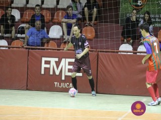 
<a style='margin-left: 5px;' class='btn btn-xs btn-social btn-facebook' href='https://www.facebook.com/sharer/sharer.php?u=https://ko-boladovale.web.getmuller.com.br/imgs/800-800-90/conteudo/fotos/1271/img1754.jpg' rel='popup' data-width='500' data-height='400'><i class='fa fa-facebook'></i>Compartilhar <span class='hidden-xs'>no Facebook</span>
</a> 
<a class='btn btn-default btn-xs' target='_blank' href='imgs/800-800-90/conteudo/fotos/1271/img1754.jpg'>
<span class='glyphicon glyphicon-cloud-download'></span> Salvar
</a> 
<span></span>