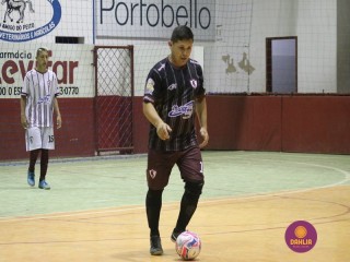 
<a style='margin-left: 5px;' class='btn btn-xs btn-social btn-facebook' href='https://www.facebook.com/sharer/sharer.php?u=https://ko-boladovale.web.getmuller.com.br/imgs/800-800-90/conteudo/fotos/1271/img1779.jpg' rel='popup' data-width='500' data-height='400'><i class='fa fa-facebook'></i>Compartilhar <span class='hidden-xs'>no Facebook</span>
</a> 
<a class='btn btn-default btn-xs' target='_blank' href='imgs/800-800-90/conteudo/fotos/1271/img1779.jpg'>
<span class='glyphicon glyphicon-cloud-download'></span> Salvar
</a> 
<span></span>