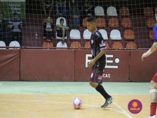 
<a style='margin-left: 5px;' class='btn btn-xs btn-social btn-facebook' href='https://www.facebook.com/sharer/sharer.php?u=https://ko-boladovale.web.getmuller.com.br/imgs/800-800-90/conteudo/fotos/1271/img1795.jpg' rel='popup' data-width='500' data-height='400'><i class='fa fa-facebook'></i>Compartilhar <span class='hidden-xs'>no Facebook</span>
</a> 
<a class='btn btn-default btn-xs' target='_blank' href='imgs/800-800-90/conteudo/fotos/1271/img1795.jpg'>
<span class='glyphicon glyphicon-cloud-download'></span> Salvar
</a> 
<span></span>