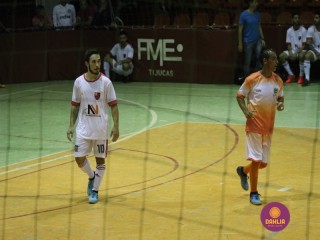 
<a style='margin-left: 5px;' class='btn btn-xs btn-social btn-facebook' href='https://www.facebook.com/sharer/sharer.php?u=https://ko-boladovale.web.getmuller.com.br/imgs/800-800-90/conteudo/fotos/1272/img1845.jpg' rel='popup' data-width='500' data-height='400'><i class='fa fa-facebook'></i>Compartilhar <span class='hidden-xs'>no Facebook</span>
</a> 
<a class='btn btn-default btn-xs' target='_blank' href='imgs/800-800-90/conteudo/fotos/1272/img1845.jpg'>
<span class='glyphicon glyphicon-cloud-download'></span> Salvar
</a> 
<span></span>