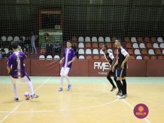 
<a style='margin-left: 5px;' class='btn btn-xs btn-social btn-facebook' href='https://www.facebook.com/sharer/sharer.php?u=https://ko-boladovale.web.getmuller.com.br/imgs/800-800-90/conteudo/fotos/1274/img1922.jpg' rel='popup' data-width='500' data-height='400'><i class='fa fa-facebook'></i>Compartilhar <span class='hidden-xs'>no Facebook</span>
</a> 
<a class='btn btn-default btn-xs' target='_blank' href='imgs/800-800-90/conteudo/fotos/1274/img1922.jpg'>
<span class='glyphicon glyphicon-cloud-download'></span> Salvar
</a> 
<span></span>