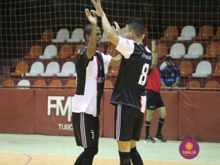 
<a style='margin-left: 5px;' class='btn btn-xs btn-social btn-facebook' href='https://www.facebook.com/sharer/sharer.php?u=https://ko-boladovale.web.getmuller.com.br/imgs/800-800-90/conteudo/fotos/1274/img1932.jpg' rel='popup' data-width='500' data-height='400'><i class='fa fa-facebook'></i>Compartilhar <span class='hidden-xs'>no Facebook</span>
</a> 
<a class='btn btn-default btn-xs' target='_blank' href='imgs/800-800-90/conteudo/fotos/1274/img1932.jpg'>
<span class='glyphicon glyphicon-cloud-download'></span> Salvar
</a> 
<span></span>