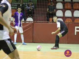 
<a style='margin-left: 5px;' class='btn btn-xs btn-social btn-facebook' href='https://www.facebook.com/sharer/sharer.php?u=https://ko-boladovale.web.getmuller.com.br/imgs/800-800-90/conteudo/fotos/1274/img1945.jpg' rel='popup' data-width='500' data-height='400'><i class='fa fa-facebook'></i>Compartilhar <span class='hidden-xs'>no Facebook</span>
</a> 
<a class='btn btn-default btn-xs' target='_blank' href='imgs/800-800-90/conteudo/fotos/1274/img1945.jpg'>
<span class='glyphicon glyphicon-cloud-download'></span> Salvar
</a> 
<span></span>