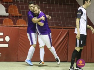 
<a style='margin-left: 5px;' class='btn btn-xs btn-social btn-facebook' href='https://www.facebook.com/sharer/sharer.php?u=https://ko-boladovale.web.getmuller.com.br/imgs/800-800-90/conteudo/fotos/1274/img1947.jpg' rel='popup' data-width='500' data-height='400'><i class='fa fa-facebook'></i>Compartilhar <span class='hidden-xs'>no Facebook</span>
</a> 
<a class='btn btn-default btn-xs' target='_blank' href='imgs/800-800-90/conteudo/fotos/1274/img1947.jpg'>
<span class='glyphicon glyphicon-cloud-download'></span> Salvar
</a> 
<span></span>