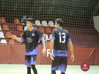 
<a style='margin-left: 5px;' class='btn btn-xs btn-social btn-facebook' href='https://www.facebook.com/sharer/sharer.php?u=https://ko-boladovale.web.getmuller.com.br/imgs/800-800-90/conteudo/fotos/1275/img2032.jpg' rel='popup' data-width='500' data-height='400'><i class='fa fa-facebook'></i>Compartilhar <span class='hidden-xs'>no Facebook</span>
</a> 
<a class='btn btn-default btn-xs' target='_blank' href='imgs/800-800-90/conteudo/fotos/1275/img2032.jpg'>
<span class='glyphicon glyphicon-cloud-download'></span> Salvar
</a> 
<span></span>