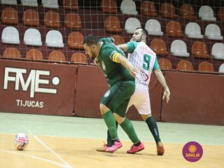 
<a style='margin-left: 5px;' class='btn btn-xs btn-social btn-facebook' href='https://www.facebook.com/sharer/sharer.php?u=https://ko-boladovale.web.getmuller.com.br/imgs/800-800-90/conteudo/fotos/1276/img2116.jpg' rel='popup' data-width='500' data-height='400'><i class='fa fa-facebook'></i>Compartilhar <span class='hidden-xs'>no Facebook</span>
</a> 
<a class='btn btn-default btn-xs' target='_blank' href='imgs/800-800-90/conteudo/fotos/1276/img2116.jpg'>
<span class='glyphicon glyphicon-cloud-download'></span> Salvar
</a> 
<span></span>