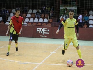 
<a style='margin-left: 5px;' class='btn btn-xs btn-social btn-facebook' href='https://www.facebook.com/sharer/sharer.php?u=https://ko-boladovale.web.getmuller.com.br/imgs/800-800-90/conteudo/fotos/1277/img2143.jpg' rel='popup' data-width='500' data-height='400'><i class='fa fa-facebook'></i>Compartilhar <span class='hidden-xs'>no Facebook</span>
</a> 
<a class='btn btn-default btn-xs' target='_blank' href='imgs/800-800-90/conteudo/fotos/1277/img2143.jpg'>
<span class='glyphicon glyphicon-cloud-download'></span> Salvar
</a> 
<span></span>