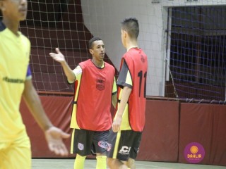 
<a style='margin-left: 5px;' class='btn btn-xs btn-social btn-facebook' href='https://www.facebook.com/sharer/sharer.php?u=https://ko-boladovale.web.getmuller.com.br/imgs/800-800-90/conteudo/fotos/1277/img2158.jpg' rel='popup' data-width='500' data-height='400'><i class='fa fa-facebook'></i>Compartilhar <span class='hidden-xs'>no Facebook</span>
</a> 
<a class='btn btn-default btn-xs' target='_blank' href='imgs/800-800-90/conteudo/fotos/1277/img2158.jpg'>
<span class='glyphicon glyphicon-cloud-download'></span> Salvar
</a> 
<span></span>