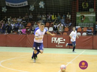 
<a style='margin-left: 5px;' class='btn btn-xs btn-social btn-facebook' href='https://www.facebook.com/sharer/sharer.php?u=https://ko-boladovale.web.getmuller.com.br/imgs/800-800-90/conteudo/fotos/1278/img2269.jpg' rel='popup' data-width='500' data-height='400'><i class='fa fa-facebook'></i>Compartilhar <span class='hidden-xs'>no Facebook</span>
</a> 
<a class='btn btn-default btn-xs' target='_blank' href='imgs/800-800-90/conteudo/fotos/1278/img2269.jpg'>
<span class='glyphicon glyphicon-cloud-download'></span> Salvar
</a> 
<span></span>