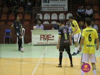 
<a style='margin-left: 5px;' class='btn btn-xs btn-social btn-facebook' href='https://www.facebook.com/sharer/sharer.php?u=https://ko-boladovale.web.getmuller.com.br/imgs/800-800-90/conteudo/fotos/1279/img2298.jpg' rel='popup' data-width='500' data-height='400'><i class='fa fa-facebook'></i>Compartilhar <span class='hidden-xs'>no Facebook</span>
</a> 
<a class='btn btn-default btn-xs' target='_blank' href='imgs/800-800-90/conteudo/fotos/1279/img2298.jpg'>
<span class='glyphicon glyphicon-cloud-download'></span> Salvar
</a> 
<span></span>