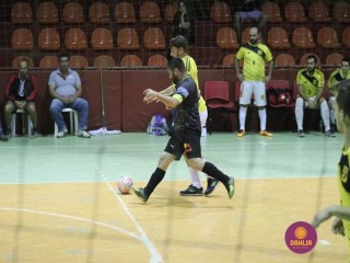 
<a style='margin-left: 5px;' class='btn btn-xs btn-social btn-facebook' href='https://www.facebook.com/sharer/sharer.php?u=https://ko-boladovale.web.getmuller.com.br/imgs/800-800-90/conteudo/fotos/1279/img2300.jpg' rel='popup' data-width='500' data-height='400'><i class='fa fa-facebook'></i>Compartilhar <span class='hidden-xs'>no Facebook</span>
</a> 
<a class='btn btn-default btn-xs' target='_blank' href='imgs/800-800-90/conteudo/fotos/1279/img2300.jpg'>
<span class='glyphicon glyphicon-cloud-download'></span> Salvar
</a> 
<span></span>