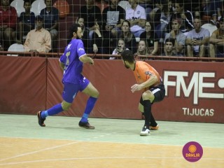 
<a style='margin-left: 5px;' class='btn btn-xs btn-social btn-facebook' href='https://www.facebook.com/sharer/sharer.php?u=https://ko-boladovale.web.getmuller.com.br/imgs/800-800-90/conteudo/fotos/1281/img2978.jpg' rel='popup' data-width='500' data-height='400'><i class='fa fa-facebook'></i>Compartilhar <span class='hidden-xs'>no Facebook</span>
</a> 
<a class='btn btn-default btn-xs' target='_blank' href='imgs/800-800-90/conteudo/fotos/1281/img2978.jpg'>
<span class='glyphicon glyphicon-cloud-download'></span> Salvar
</a> 
<span></span>