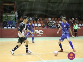 
<a style='margin-left: 5px;' class='btn btn-xs btn-social btn-facebook' href='https://www.facebook.com/sharer/sharer.php?u=https://ko-boladovale.web.getmuller.com.br/imgs/800-800-90/conteudo/fotos/1282/img3048.jpg' rel='popup' data-width='500' data-height='400'><i class='fa fa-facebook'></i>Compartilhar <span class='hidden-xs'>no Facebook</span>
</a> 
<a class='btn btn-default btn-xs' target='_blank' href='imgs/800-800-90/conteudo/fotos/1282/img3048.jpg'>
<span class='glyphicon glyphicon-cloud-download'></span> Salvar
</a> 
<span></span>