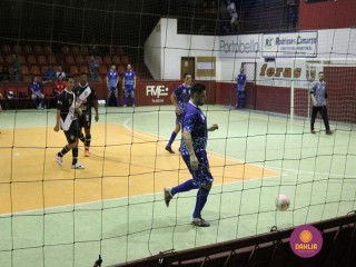 
<a style='margin-left: 5px;' class='btn btn-xs btn-social btn-facebook' href='https://www.facebook.com/sharer/sharer.php?u=https://ko-boladovale.web.getmuller.com.br/imgs/800-800-90/conteudo/fotos/1282/img3057.jpg' rel='popup' data-width='500' data-height='400'><i class='fa fa-facebook'></i>Compartilhar <span class='hidden-xs'>no Facebook</span>
</a> 
<a class='btn btn-default btn-xs' target='_blank' href='imgs/800-800-90/conteudo/fotos/1282/img3057.jpg'>
<span class='glyphicon glyphicon-cloud-download'></span> Salvar
</a> 
<span></span>