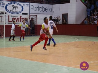 
<a style='margin-left: 5px;' class='btn btn-xs btn-social btn-facebook' href='https://www.facebook.com/sharer/sharer.php?u=https://ko-boladovale.web.getmuller.com.br/imgs/800-800-90/conteudo/fotos/1283/img2373.jpg' rel='popup' data-width='500' data-height='400'><i class='fa fa-facebook'></i>Compartilhar <span class='hidden-xs'>no Facebook</span>
</a> 
<a class='btn btn-default btn-xs' target='_blank' href='imgs/800-800-90/conteudo/fotos/1283/img2373.jpg'>
<span class='glyphicon glyphicon-cloud-download'></span> Salvar
</a> 
<span></span>