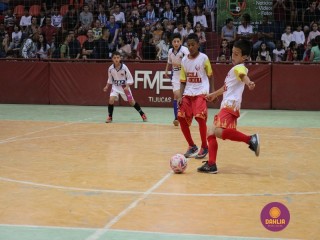 
<a style='margin-left: 5px;' class='btn btn-xs btn-social btn-facebook' href='https://www.facebook.com/sharer/sharer.php?u=https://ko-boladovale.web.getmuller.com.br/imgs/800-800-90/conteudo/fotos/1283/img2377.jpg' rel='popup' data-width='500' data-height='400'><i class='fa fa-facebook'></i>Compartilhar <span class='hidden-xs'>no Facebook</span>
</a> 
<a class='btn btn-default btn-xs' target='_blank' href='imgs/800-800-90/conteudo/fotos/1283/img2377.jpg'>
<span class='glyphicon glyphicon-cloud-download'></span> Salvar
</a> 
<span></span>