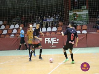 
<a style='margin-left: 5px;' class='btn btn-xs btn-social btn-facebook' href='https://www.facebook.com/sharer/sharer.php?u=https://ko-boladovale.web.getmuller.com.br/imgs/800-800-90/conteudo/fotos/1285/img4589.jpg' rel='popup' data-width='500' data-height='400'><i class='fa fa-facebook'></i>Compartilhar <span class='hidden-xs'>no Facebook</span>
</a> 
<a class='btn btn-default btn-xs' target='_blank' href='imgs/800-800-90/conteudo/fotos/1285/img4589.jpg'>
<span class='glyphicon glyphicon-cloud-download'></span> Salvar
</a> 
<span></span>