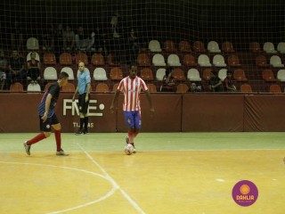 
<a style='margin-left: 5px;' class='btn btn-xs btn-social btn-facebook' href='https://www.facebook.com/sharer/sharer.php?u=https://ko-boladovale.web.getmuller.com.br/imgs/800-800-90/conteudo/fotos/1286/mg4689.jpg' rel='popup' data-width='500' data-height='400'><i class='fa fa-facebook'></i>Compartilhar <span class='hidden-xs'>no Facebook</span>
</a> 
<a class='btn btn-default btn-xs' target='_blank' href='imgs/800-800-90/conteudo/fotos/1286/mg4689.jpg'>
<span class='glyphicon glyphicon-cloud-download'></span> Salvar
</a> 
<span></span>