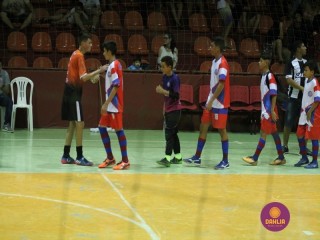 
<a style='margin-left: 5px;' class='btn btn-xs btn-social btn-facebook' href='https://www.facebook.com/sharer/sharer.php?u=https://ko-boladovale.web.getmuller.com.br/imgs/800-800-90/conteudo/fotos/1289/img6992.jpg' rel='popup' data-width='500' data-height='400'><i class='fa fa-facebook'></i>Compartilhar <span class='hidden-xs'>no Facebook</span>
</a> 
<a class='btn btn-default btn-xs' target='_blank' href='imgs/800-800-90/conteudo/fotos/1289/img6992.jpg'>
<span class='glyphicon glyphicon-cloud-download'></span> Salvar
</a> 
<span></span>