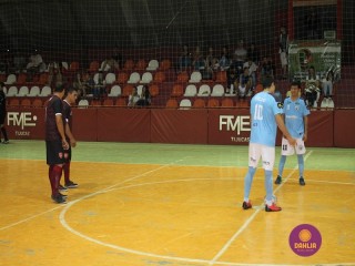 
<a style='margin-left: 5px;' class='btn btn-xs btn-social btn-facebook' href='https://www.facebook.com/sharer/sharer.php?u=https://ko-boladovale.web.getmuller.com.br/imgs/800-800-90/conteudo/fotos/1290/img7008.jpg' rel='popup' data-width='500' data-height='400'><i class='fa fa-facebook'></i>Compartilhar <span class='hidden-xs'>no Facebook</span>
</a> 
<a class='btn btn-default btn-xs' target='_blank' href='imgs/800-800-90/conteudo/fotos/1290/img7008.jpg'>
<span class='glyphicon glyphicon-cloud-download'></span> Salvar
</a> 
<span></span>