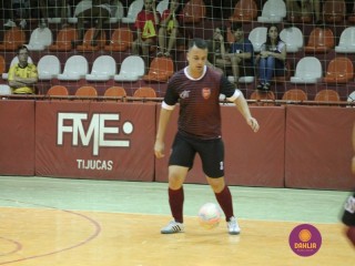 
<a style='margin-left: 5px;' class='btn btn-xs btn-social btn-facebook' href='https://www.facebook.com/sharer/sharer.php?u=https://ko-boladovale.web.getmuller.com.br/imgs/800-800-90/conteudo/fotos/1290/img7023.jpg' rel='popup' data-width='500' data-height='400'><i class='fa fa-facebook'></i>Compartilhar <span class='hidden-xs'>no Facebook</span>
</a> 
<a class='btn btn-default btn-xs' target='_blank' href='imgs/800-800-90/conteudo/fotos/1290/img7023.jpg'>
<span class='glyphicon glyphicon-cloud-download'></span> Salvar
</a> 
<span></span>