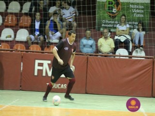 
<a style='margin-left: 5px;' class='btn btn-xs btn-social btn-facebook' href='https://www.facebook.com/sharer/sharer.php?u=https://ko-boladovale.web.getmuller.com.br/imgs/800-800-90/conteudo/fotos/1290/img7024.jpg' rel='popup' data-width='500' data-height='400'><i class='fa fa-facebook'></i>Compartilhar <span class='hidden-xs'>no Facebook</span>
</a> 
<a class='btn btn-default btn-xs' target='_blank' href='imgs/800-800-90/conteudo/fotos/1290/img7024.jpg'>
<span class='glyphicon glyphicon-cloud-download'></span> Salvar
</a> 
<span></span>