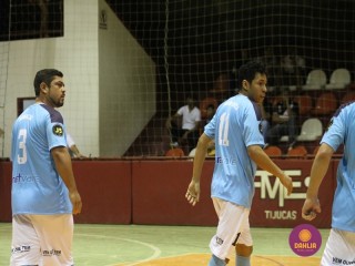 
<a style='margin-left: 5px;' class='btn btn-xs btn-social btn-facebook' href='https://www.facebook.com/sharer/sharer.php?u=https://ko-boladovale.web.getmuller.com.br/imgs/800-800-90/conteudo/fotos/1290/img7035.jpg' rel='popup' data-width='500' data-height='400'><i class='fa fa-facebook'></i>Compartilhar <span class='hidden-xs'>no Facebook</span>
</a> 
<a class='btn btn-default btn-xs' target='_blank' href='imgs/800-800-90/conteudo/fotos/1290/img7035.jpg'>
<span class='glyphicon glyphicon-cloud-download'></span> Salvar
</a> 
<span></span>