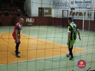 
<a style='margin-left: 5px;' class='btn btn-xs btn-social btn-facebook' href='https://www.facebook.com/sharer/sharer.php?u=https://ko-boladovale.web.getmuller.com.br/imgs/800-800-90/conteudo/fotos/1291/img7063.jpg' rel='popup' data-width='500' data-height='400'><i class='fa fa-facebook'></i>Compartilhar <span class='hidden-xs'>no Facebook</span>
</a> 
<a class='btn btn-default btn-xs' target='_blank' href='imgs/800-800-90/conteudo/fotos/1291/img7063.jpg'>
<span class='glyphicon glyphicon-cloud-download'></span> Salvar
</a> 
<span></span>