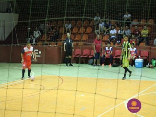 
<a style='margin-left: 5px;' class='btn btn-xs btn-social btn-facebook' href='https://www.facebook.com/sharer/sharer.php?u=https://ko-boladovale.web.getmuller.com.br/imgs/800-800-90/conteudo/fotos/1291/img7067.jpg' rel='popup' data-width='500' data-height='400'><i class='fa fa-facebook'></i>Compartilhar <span class='hidden-xs'>no Facebook</span>
</a> 
<a class='btn btn-default btn-xs' target='_blank' href='imgs/800-800-90/conteudo/fotos/1291/img7067.jpg'>
<span class='glyphicon glyphicon-cloud-download'></span> Salvar
</a> 
<span></span>